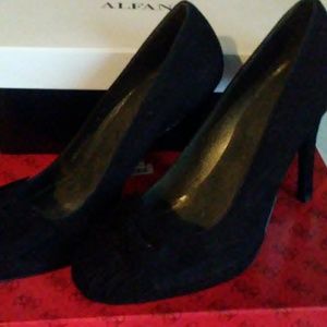 Stuart Weitzman Black velvet high heels